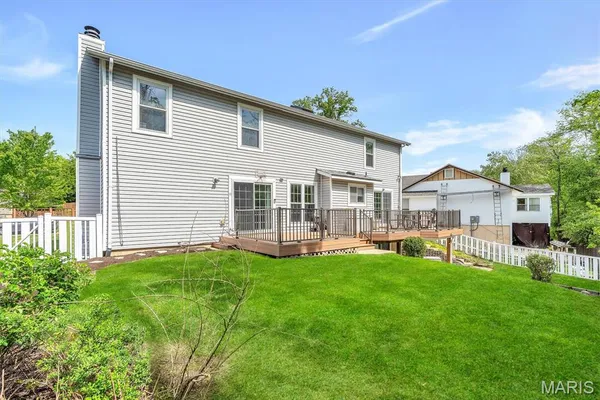 $419,900 | 1912 Springtree Drive, Maryland Heights, MO 63043