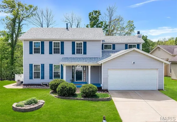 $419,900 | 1912 Springtree Drive, Maryland Heights, MO 63043