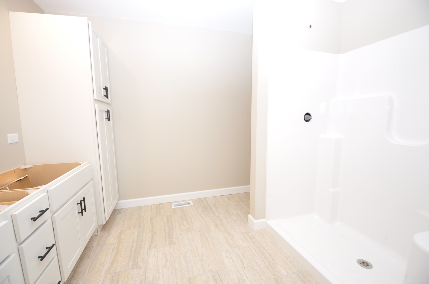 26369 Park Place Antioch, IL 60002 - Photo 21 of 24 a view of an empty room