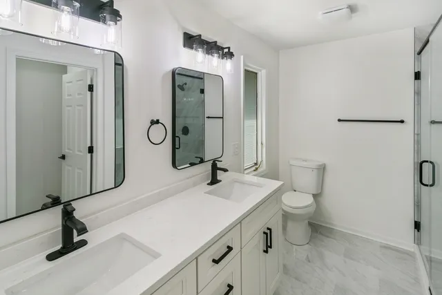 $849,700 | 185 Cold Spring Road, Barrington, IL 60010