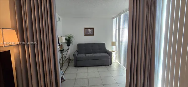 $2,250 | 601 Three Islands Boulevard, Unit 107, Hallandale Beach, FL 33009