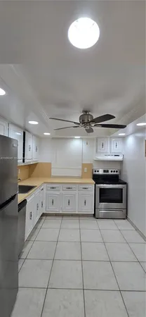 $2,250 | 601 Three Islands Boulevard, Unit 107, Hallandale Beach, FL 33009
