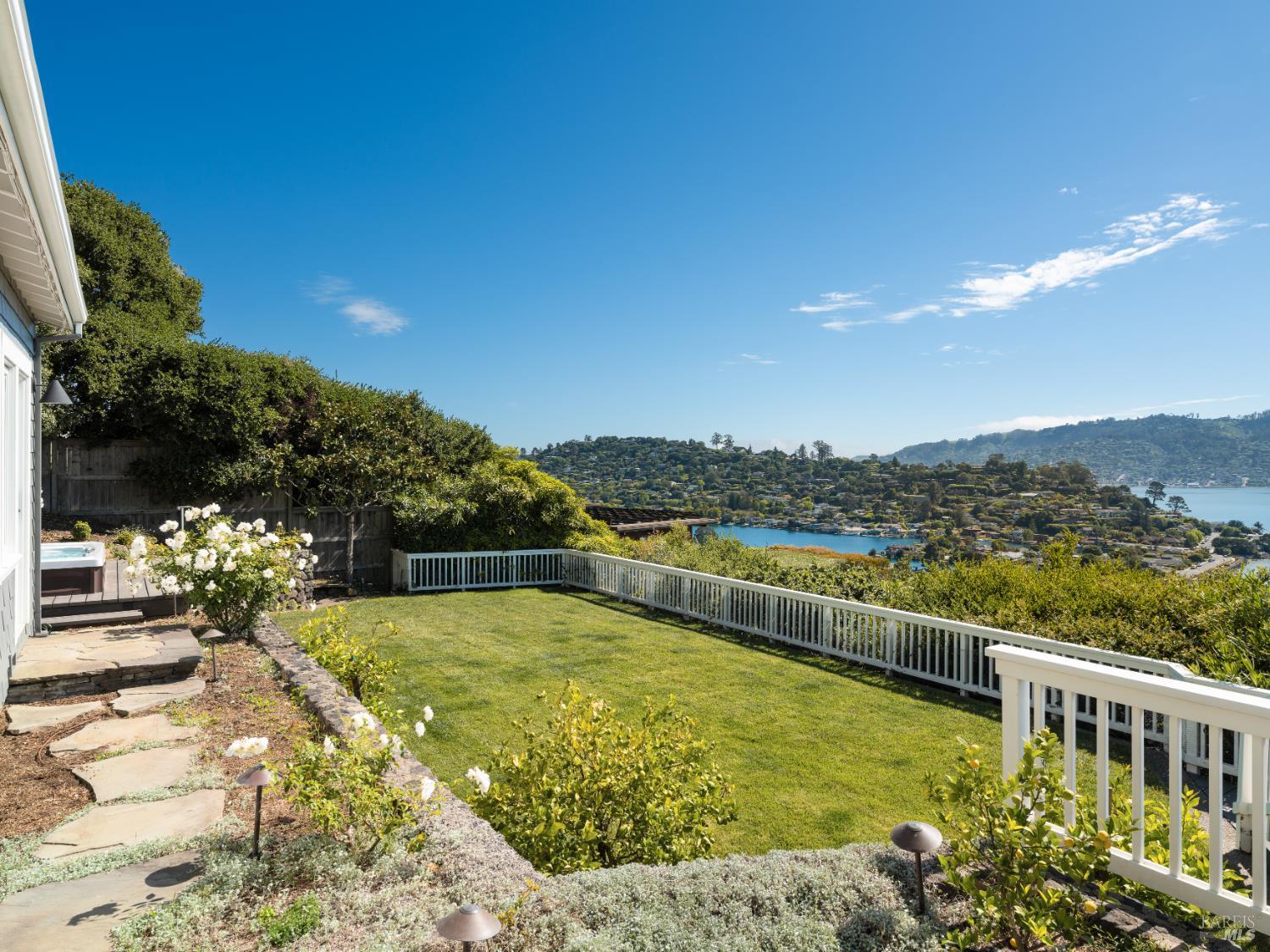 75 Rolling Hills Road Tiburon, CA 94920 - Photo 39 of 57
