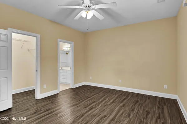 $2,100 | 233 Racine Drive, Unit 37, Wilmington, NC 28403