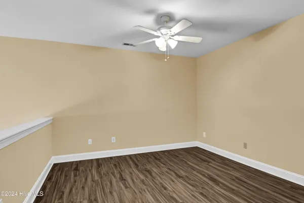 $2,100 | 233 Racine Drive, Unit 37, Wilmington, NC 28403