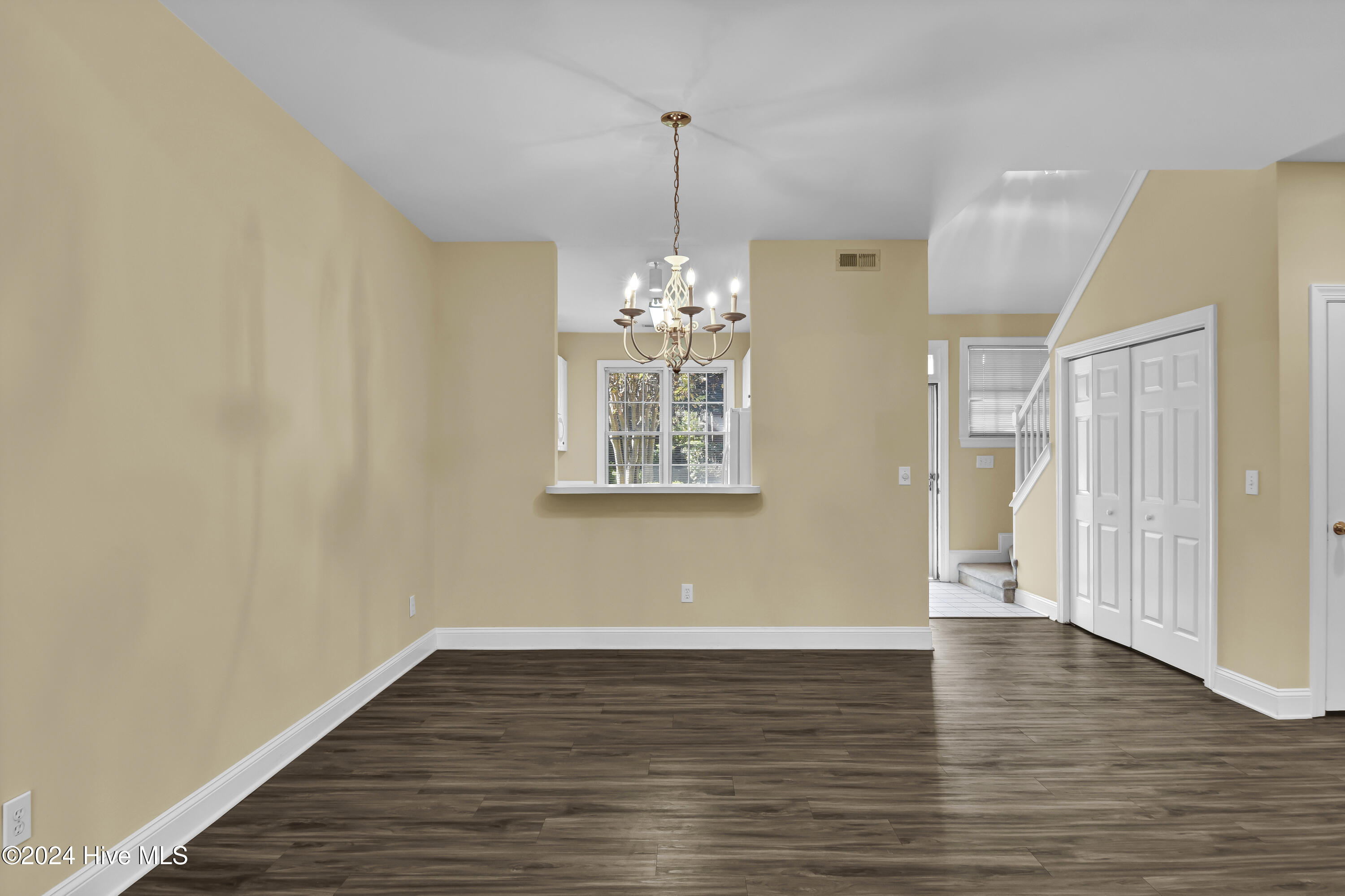 233 Racine Drive, Unit 37 Wilmington, NC 28403 - Photo 8 of 28 DSC_3689