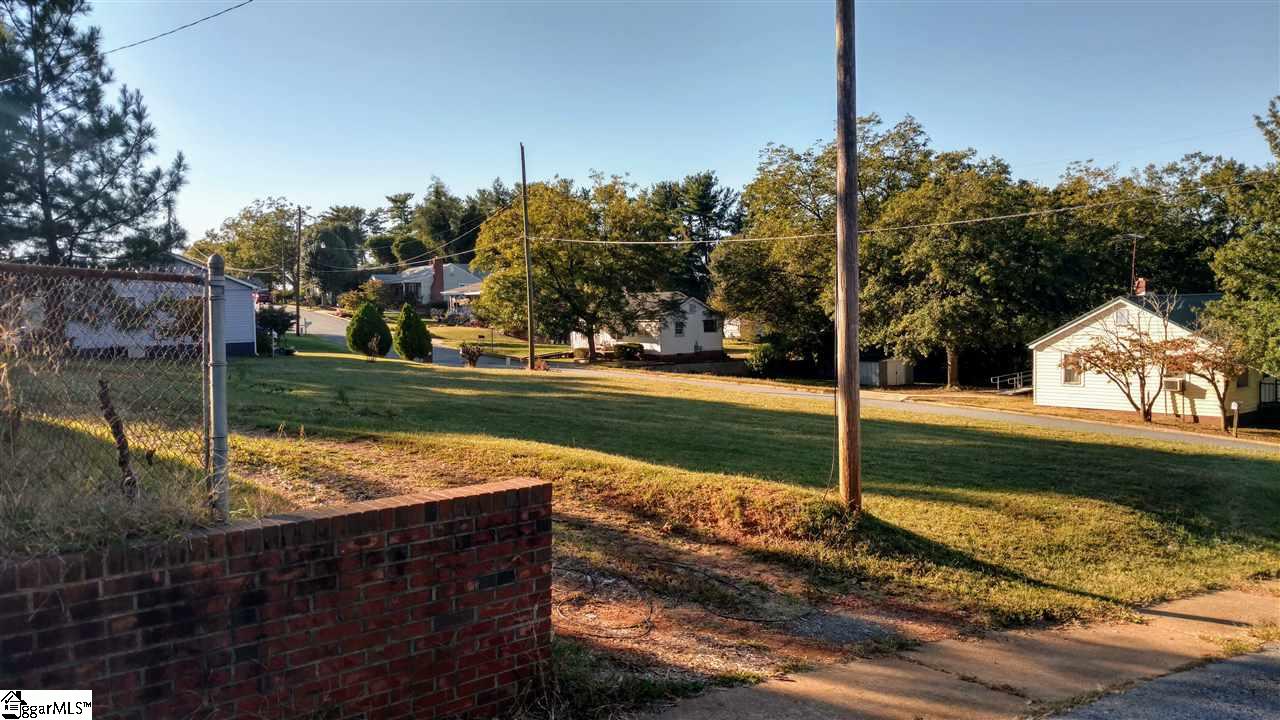 Forest Street Greer, SC 29650 - Photo 6 of 7 Gallery Image 6