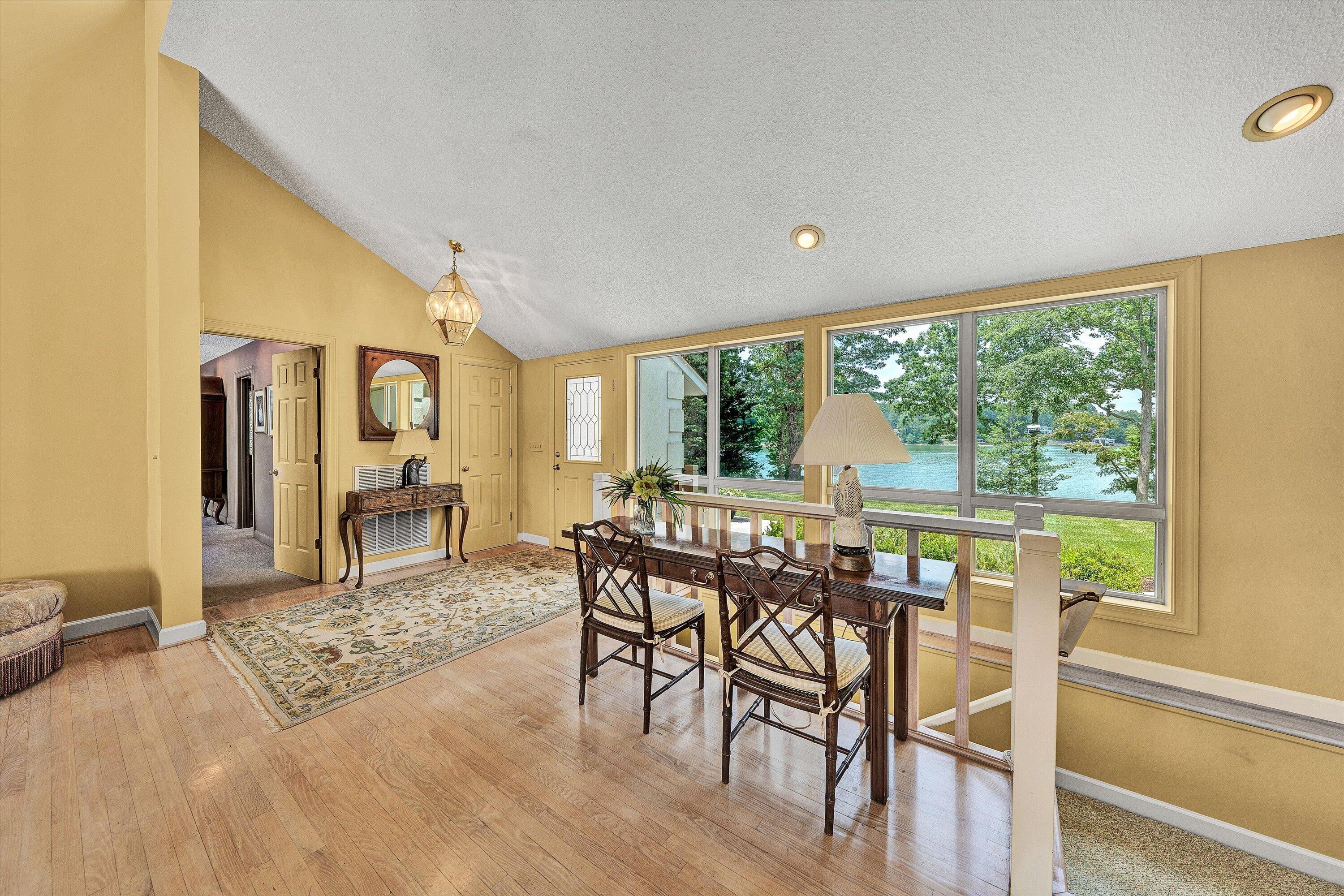 2455 Merriman Way Road Moneta, VA 24121 - Photo 12 of 83 10-DSC00391