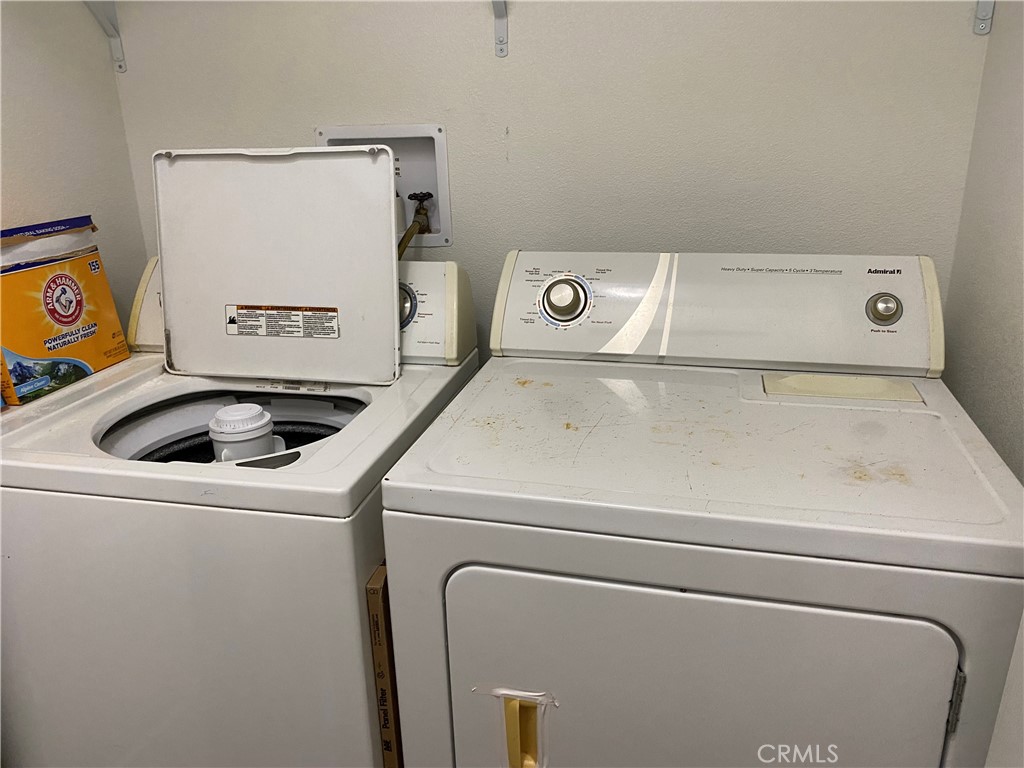 81 6th Street Needles, CA 92363 - Photo 37 of 40