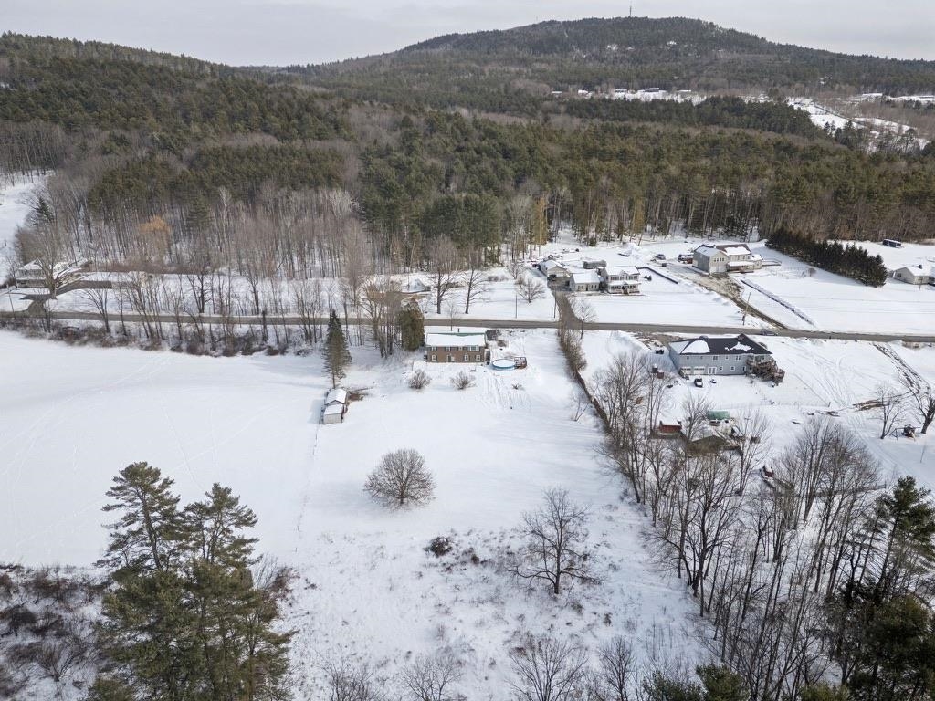 412 Winter Street Claremont, NH 03743 - Photo 4 of 29