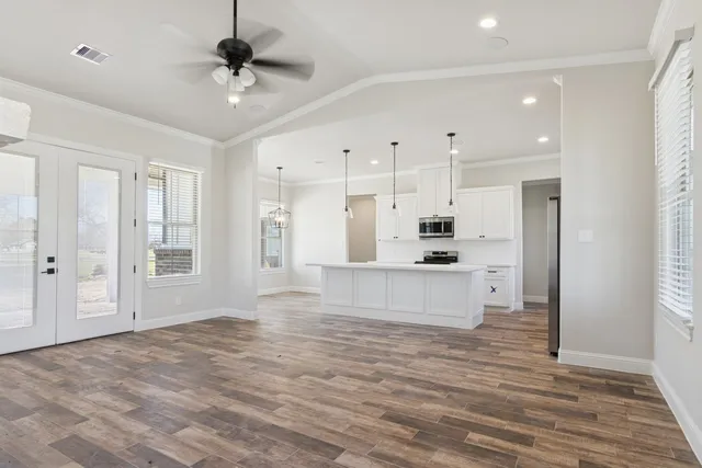 $2,200 | 1610 Newgulf Drive, Boling, TX 77420