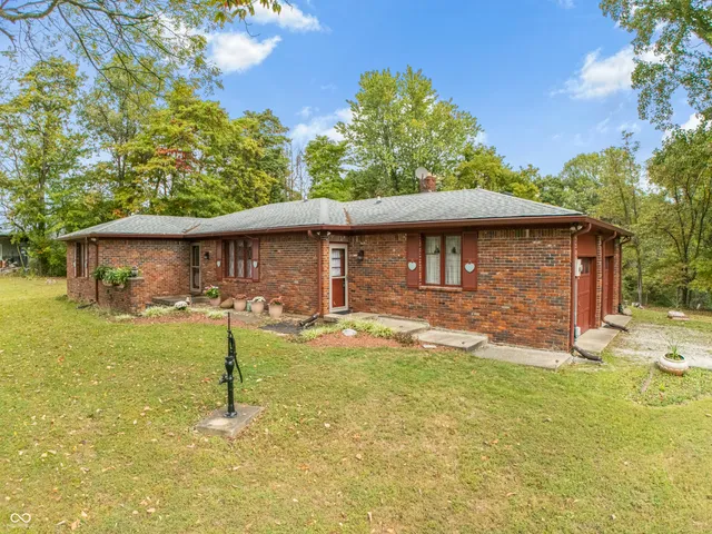 $550,000 | 3905 Little Hurricane Drive, Martinsville, IN 46151