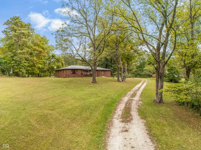 $550,000 | 3905 Little Hurricane Drive, Martinsville, IN 46151