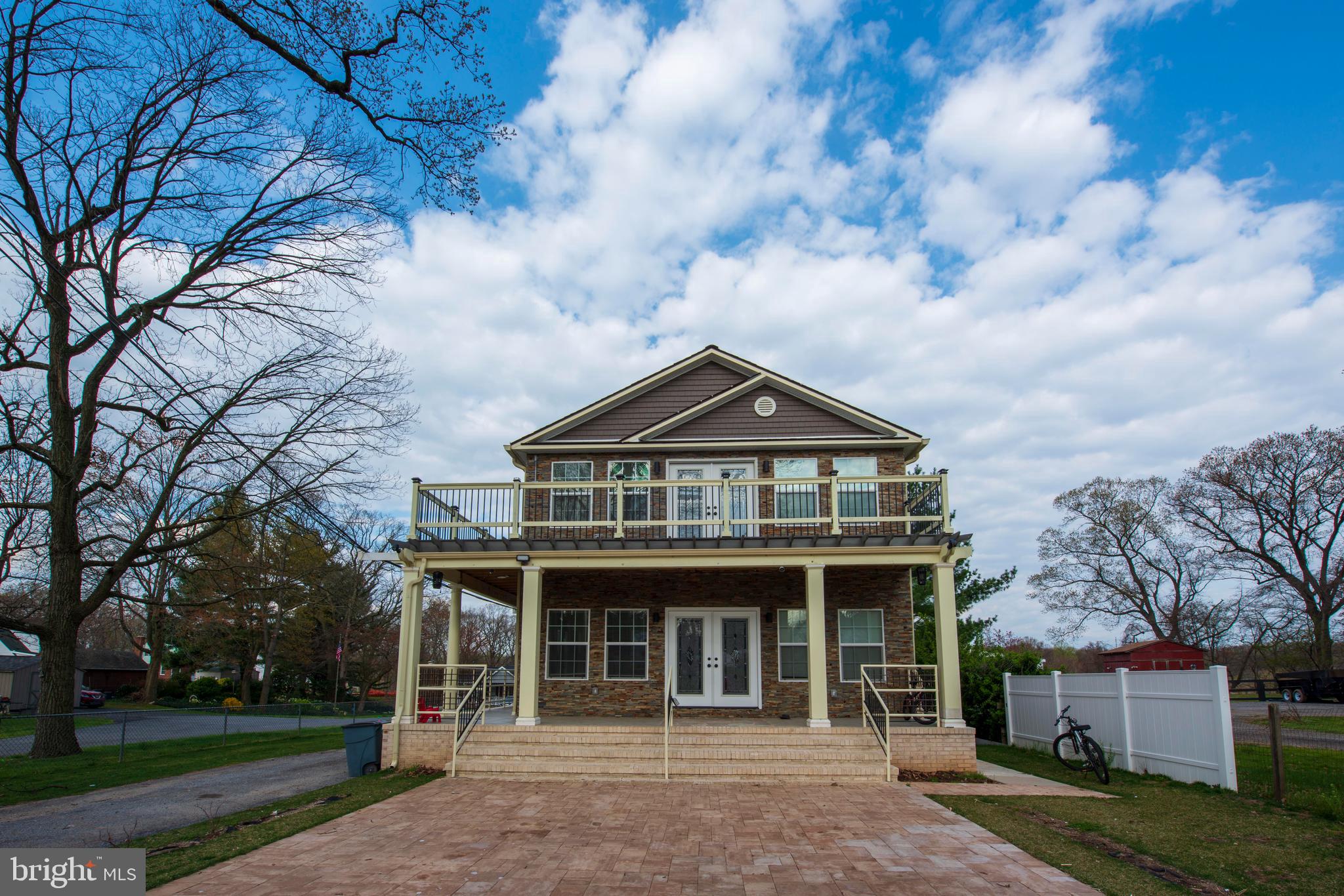 516 Riverside Road Baltimore, MD 21221 - Photo 1 of 59