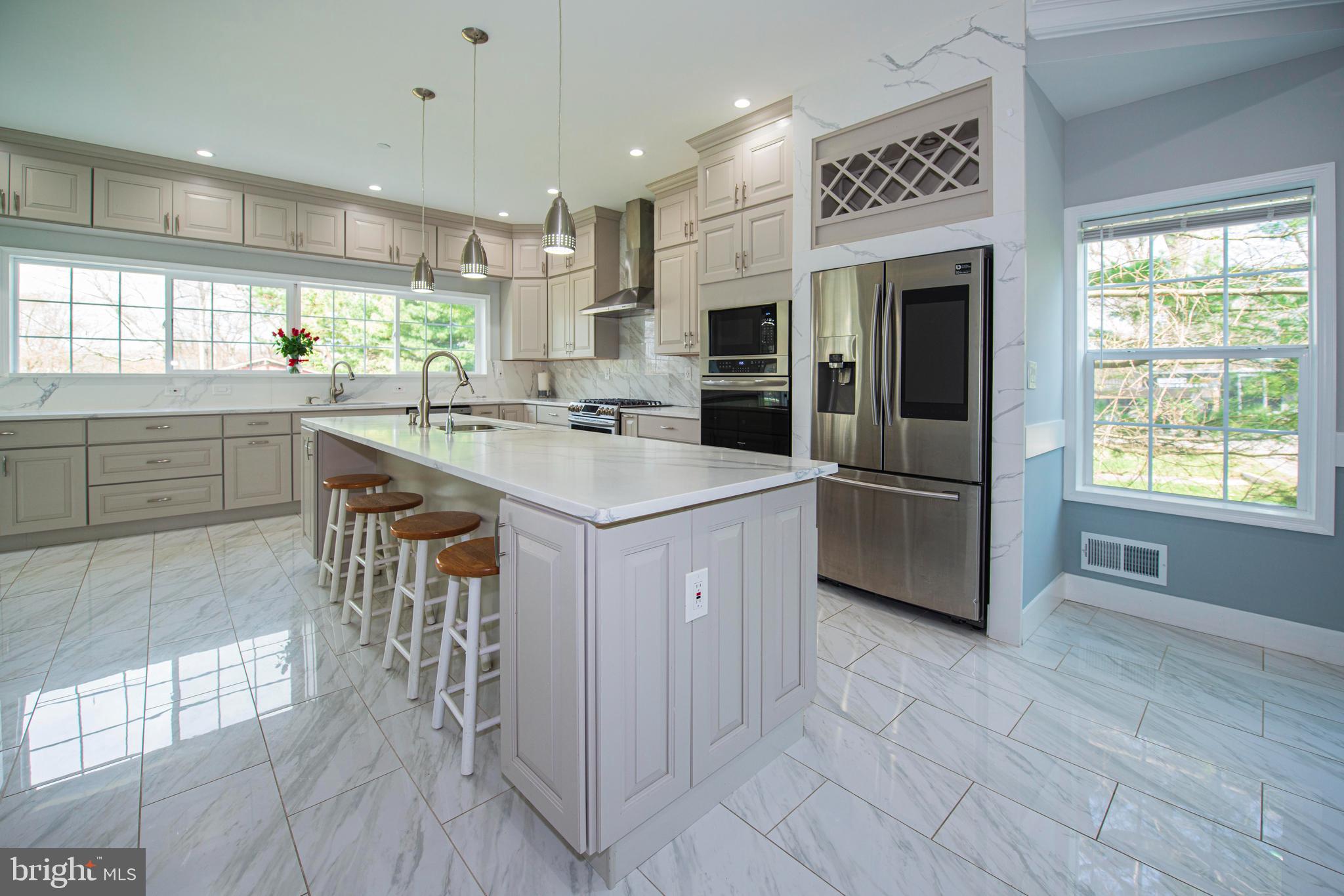 516 Riverside Road Baltimore, MD 21221 - Photo 13 of 59