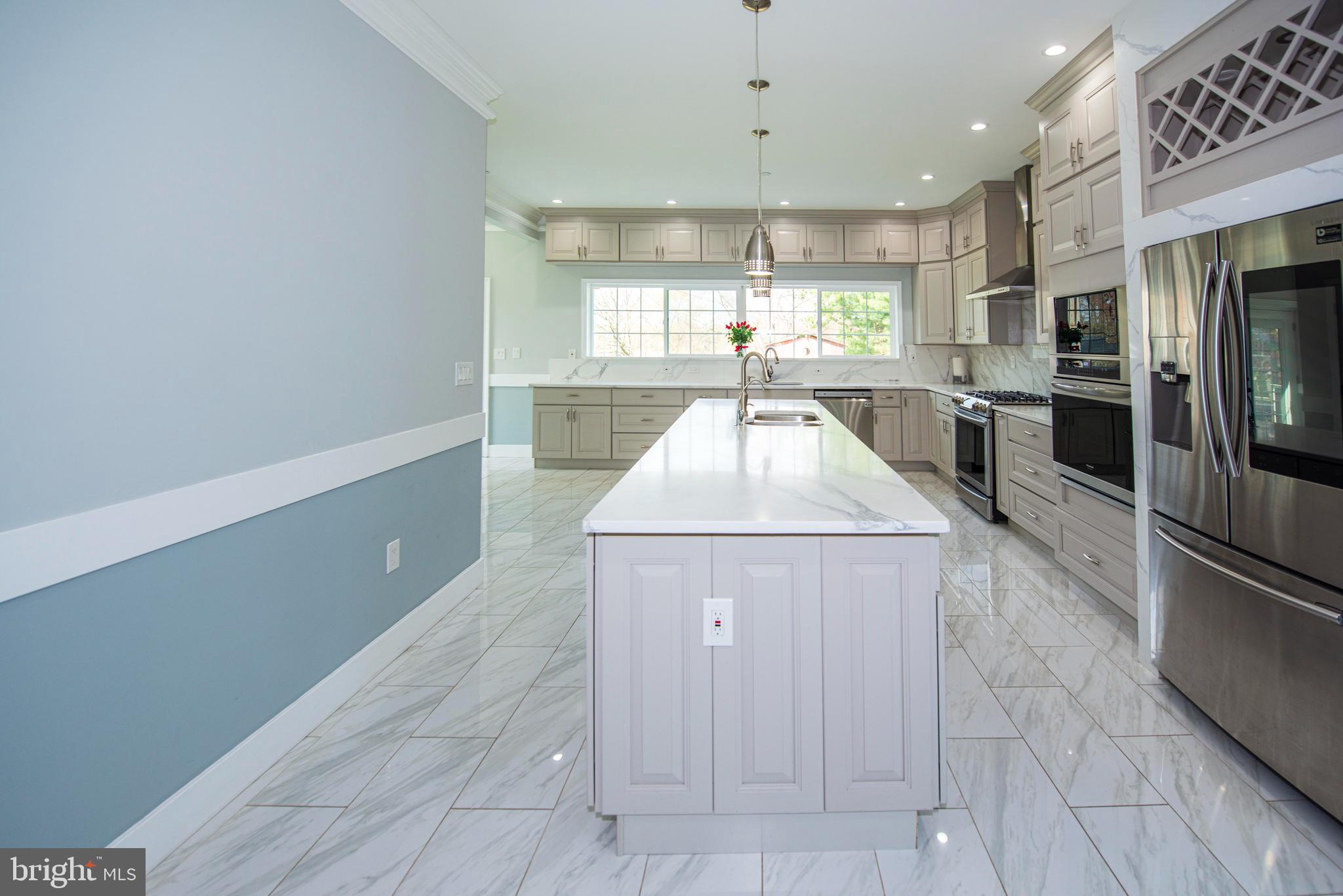 516 Riverside Road Baltimore, MD 21221 - Photo 14 of 59