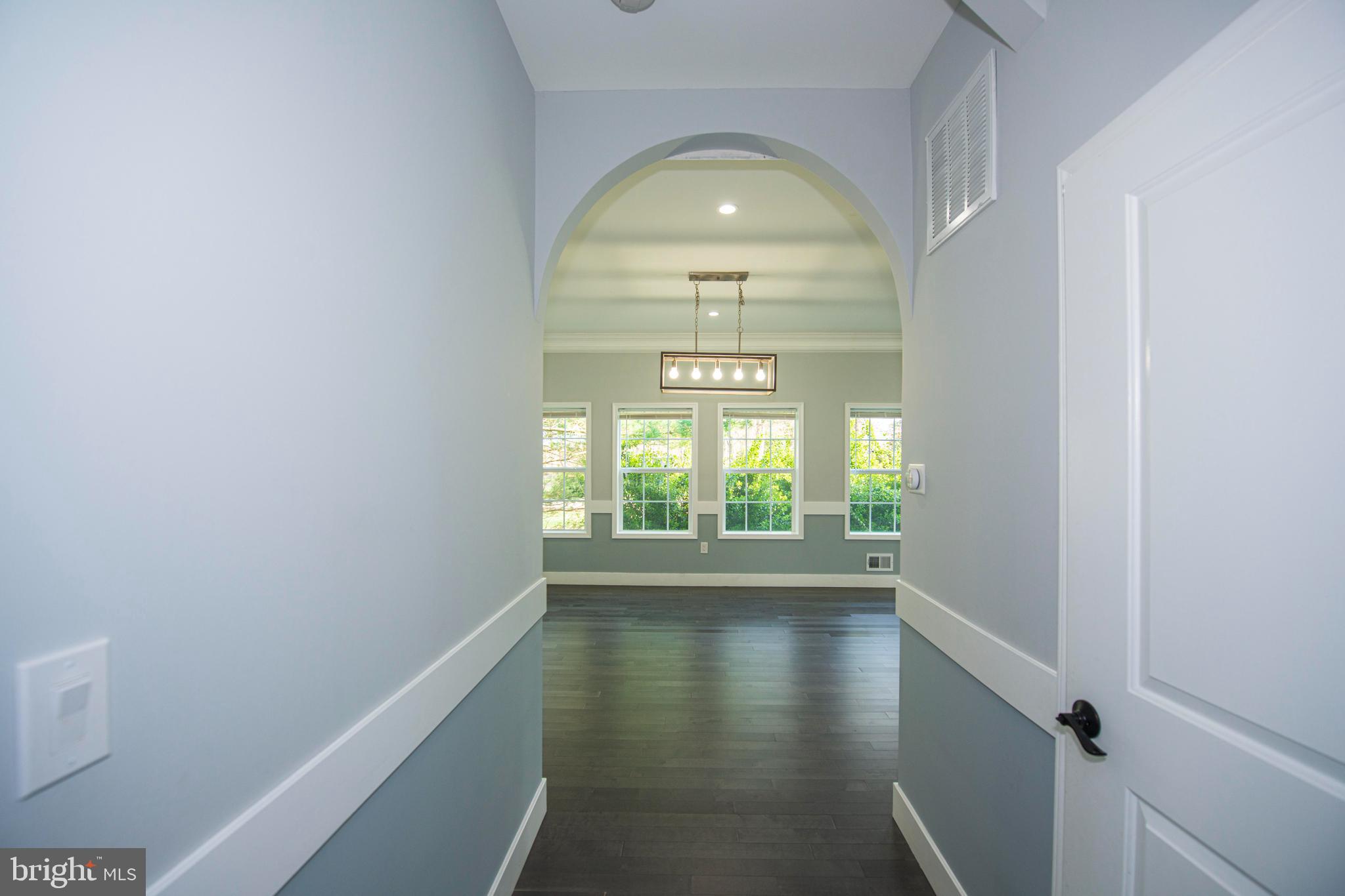 516 Riverside Road Baltimore, MD 21221 - Photo 15 of 59