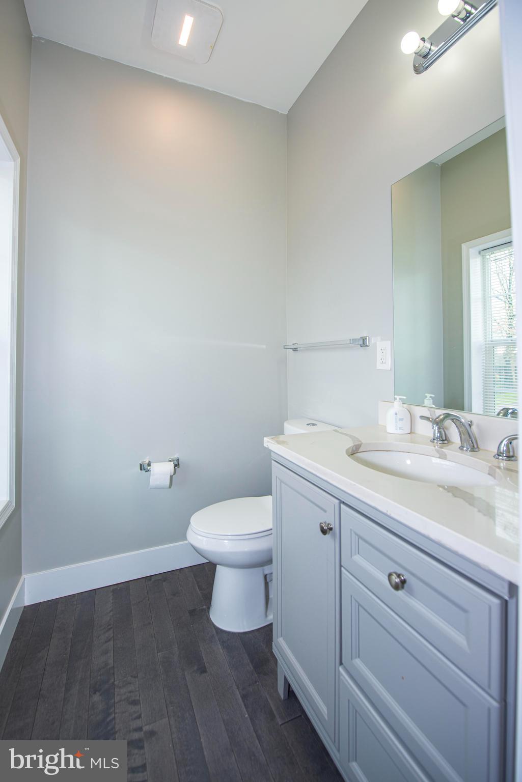 516 Riverside Road Baltimore, MD 21221 - Photo 17 of 59