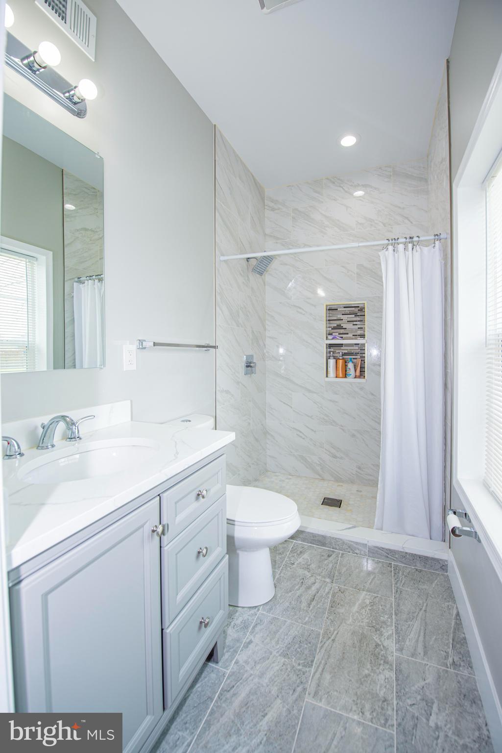 516 Riverside Road Baltimore, MD 21221 - Photo 23 of 59