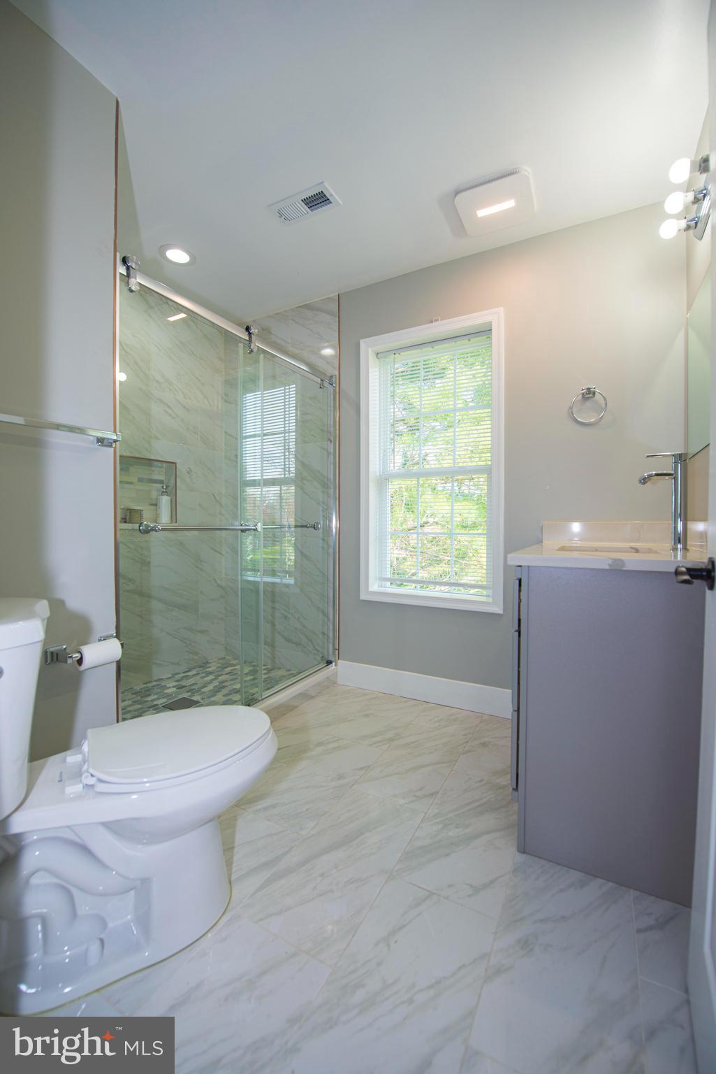 516 Riverside Road Baltimore, MD 21221 - Photo 40 of 59