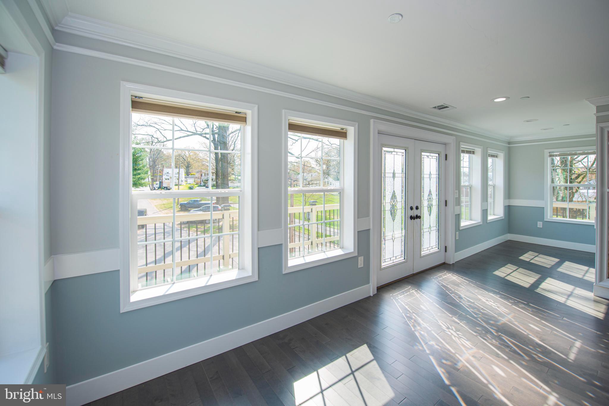 516 Riverside Road Baltimore, MD 21221 - Photo 5 of 59