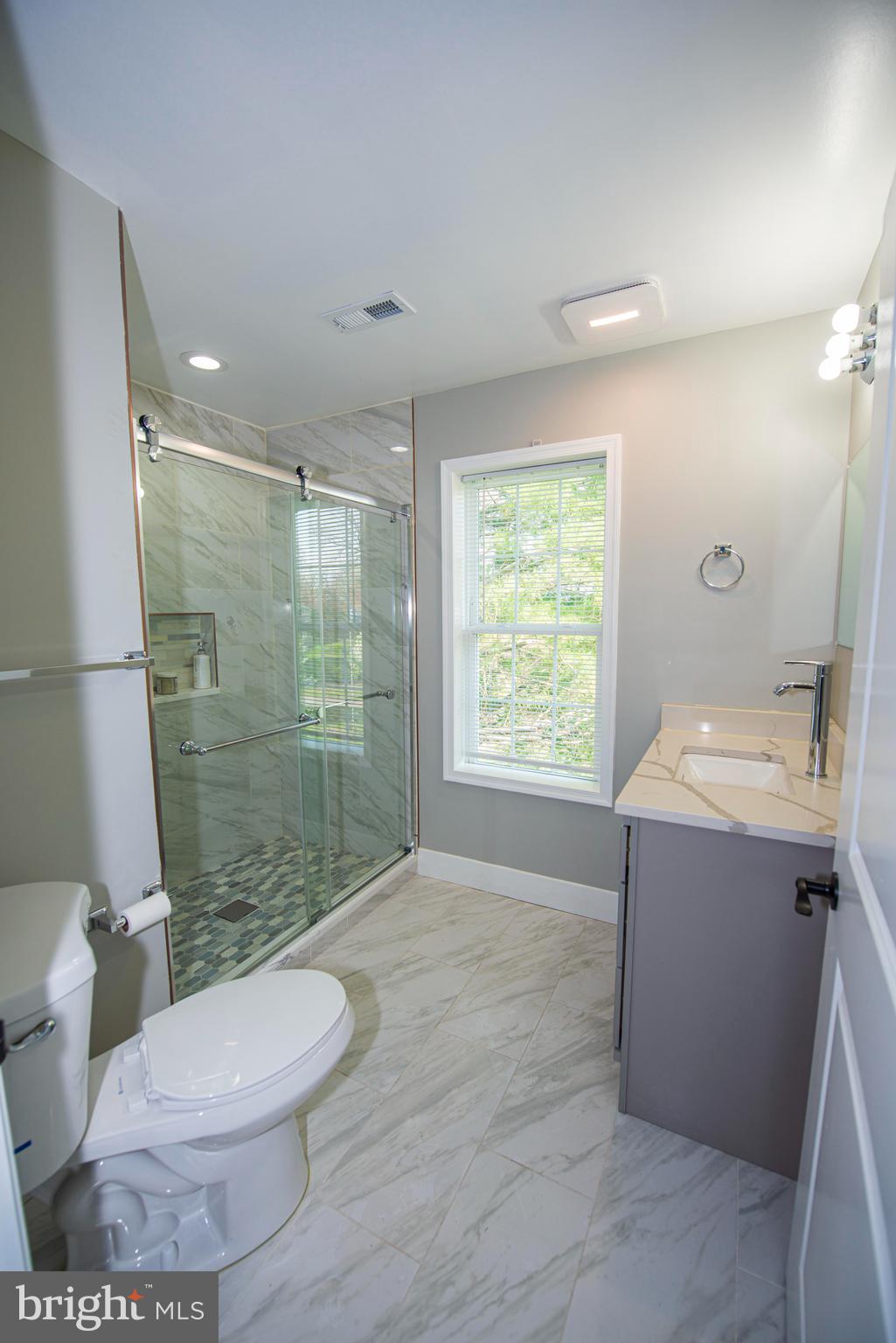 516 Riverside Road Baltimore, MD 21221 - Photo 41 of 59