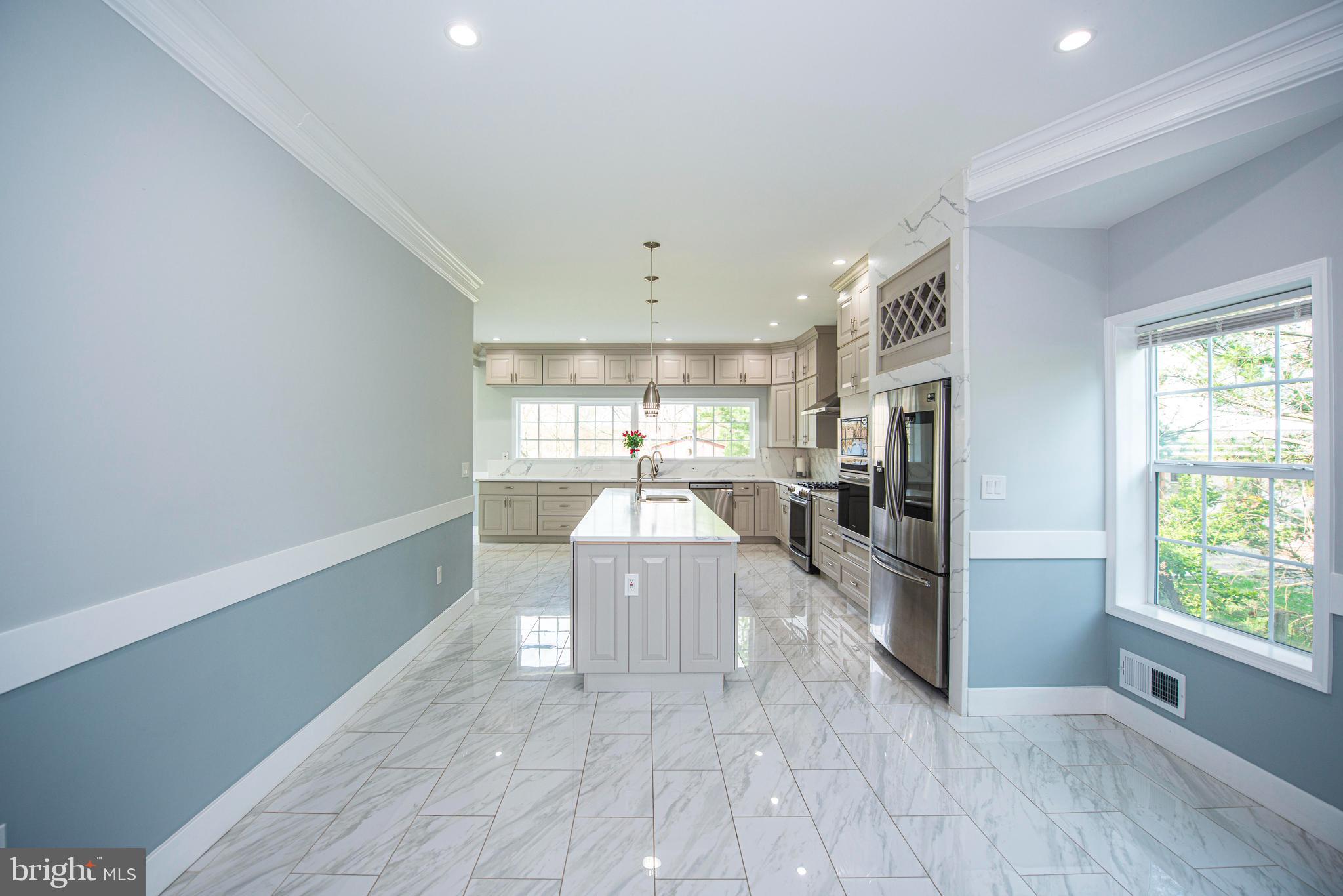 516 Riverside Road Baltimore, MD 21221 - Photo 8 of 59