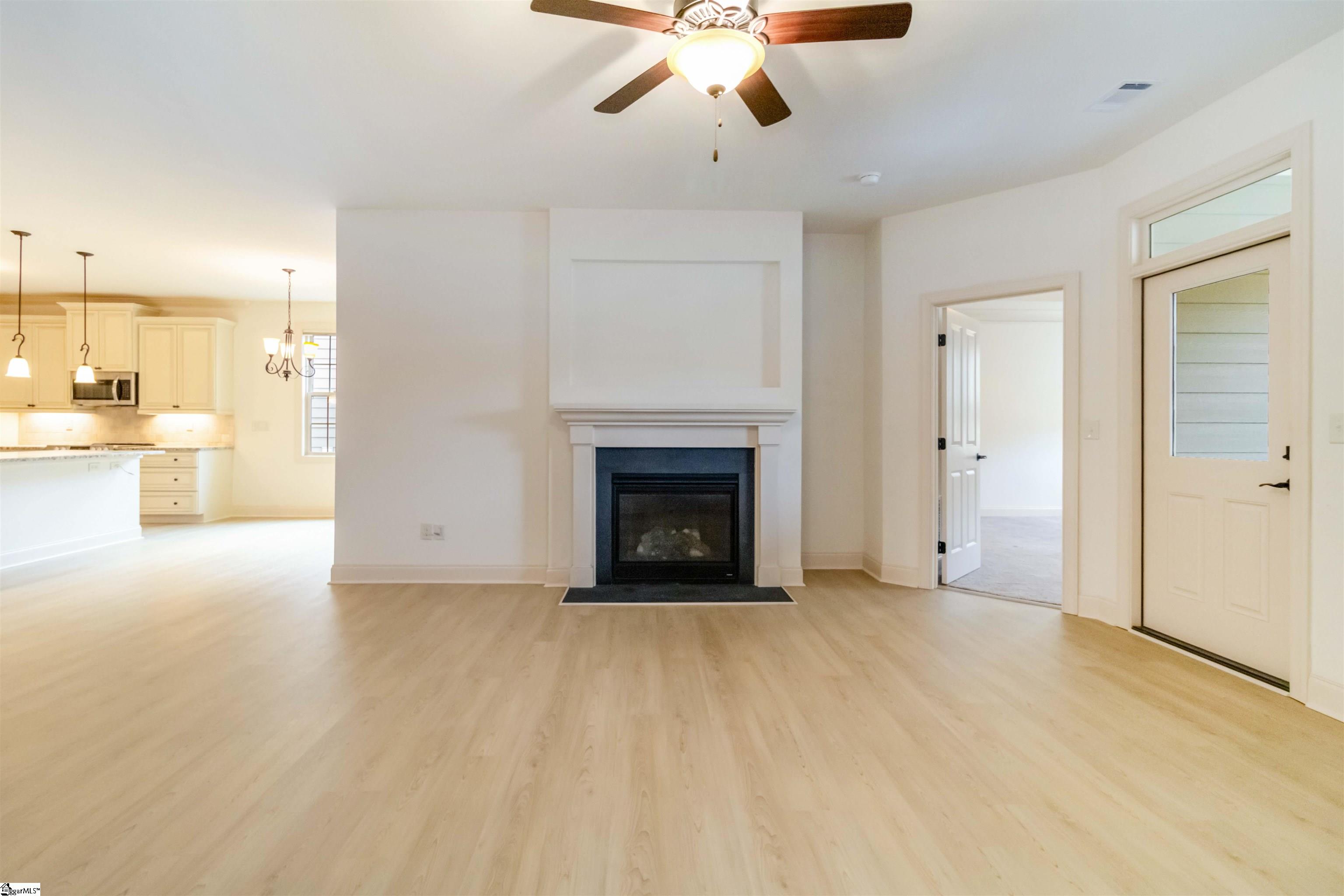 19 Cloverfield Drive Simpsonville, SC 29680 - Photo 12 of 37