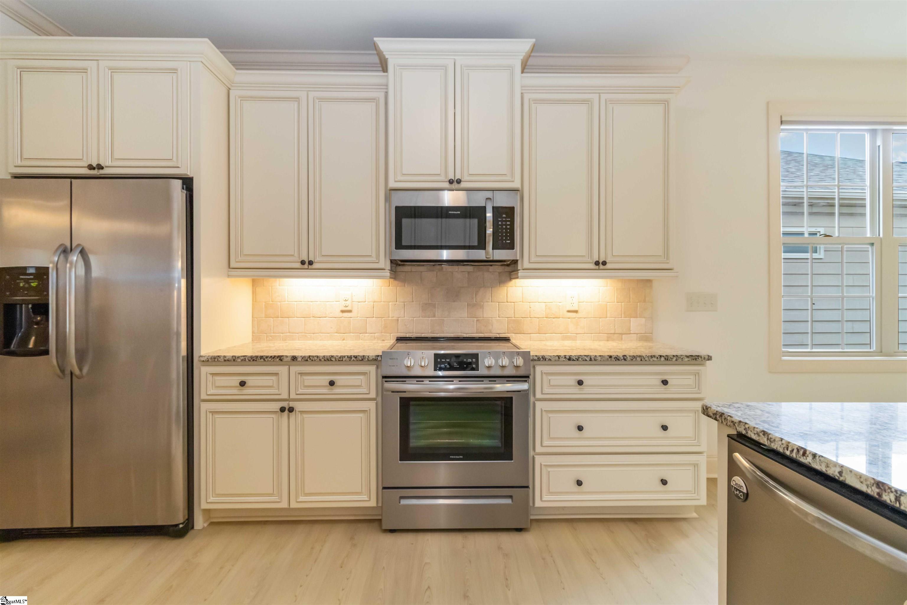 19 Cloverfield Drive Simpsonville, SC 29680 - Photo 14 of 37