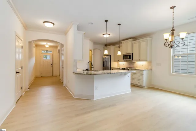 $444,700 | 19 Cloverfield Drive, Simpsonville, SC 29680