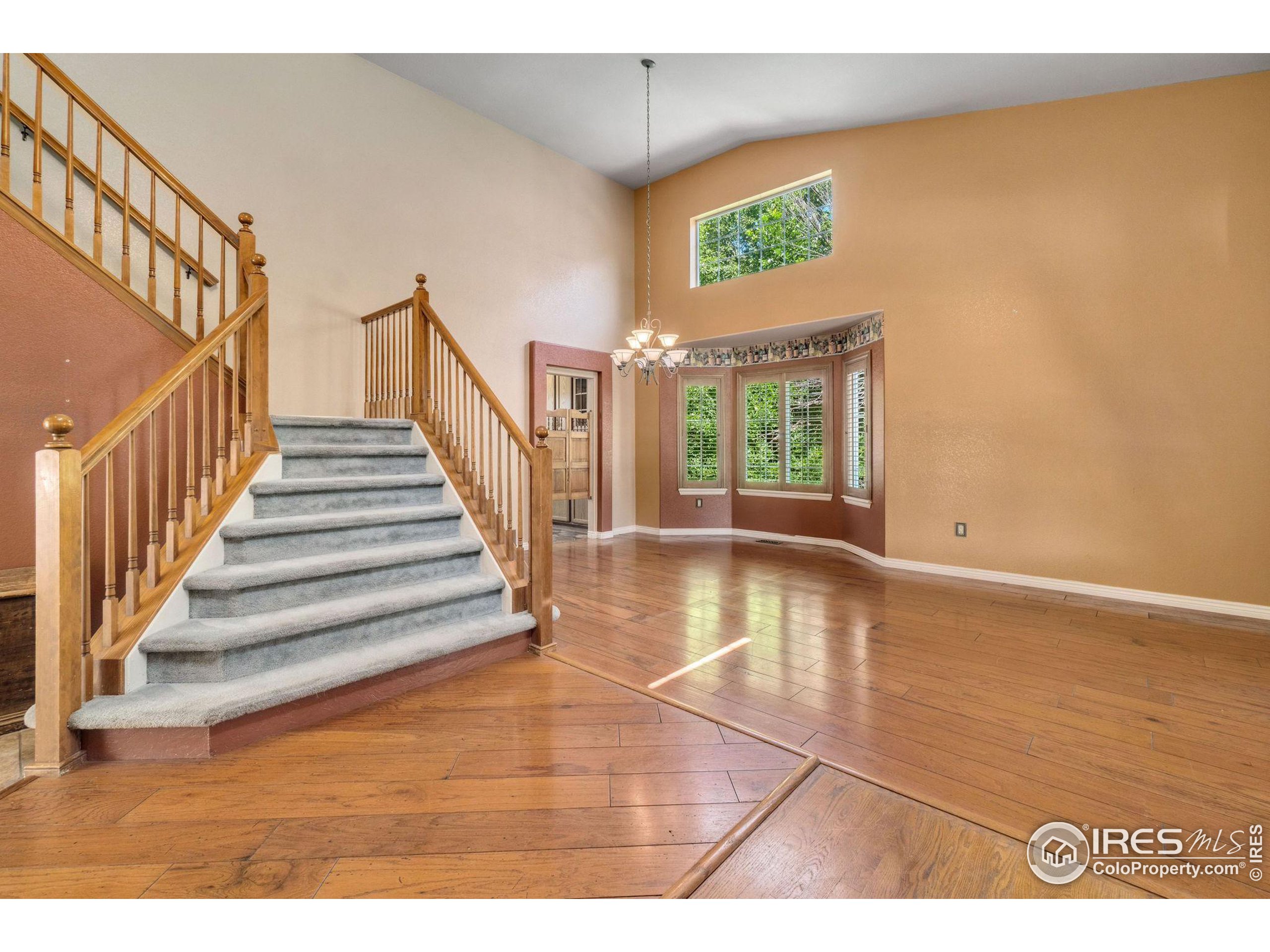 6512 Silverleaf Court Firestone, CO 80504 - Photo 4 of 29