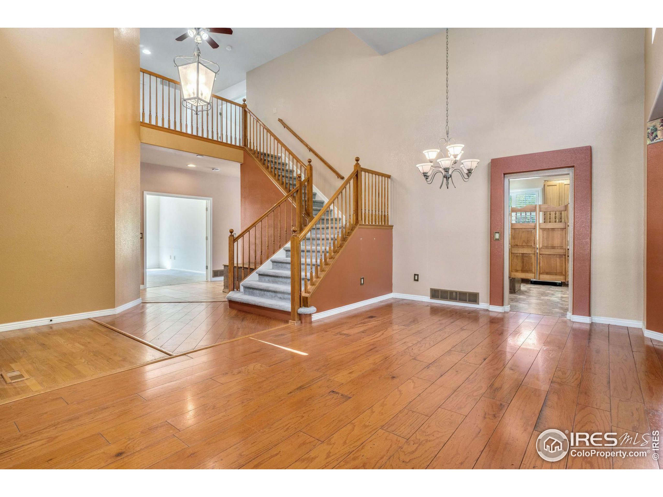 6512 Silverleaf Court Firestone, CO 80504 - Photo 5 of 29