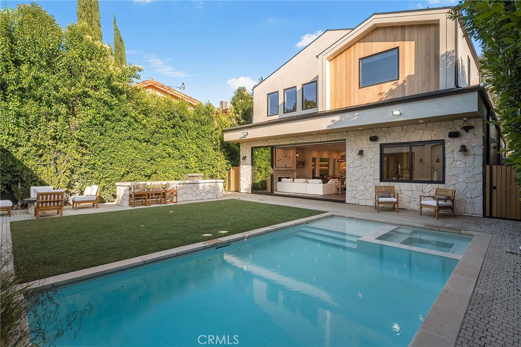 12113 Maxwellton Road Studio City, CA 91604 - Photo 20 of 42