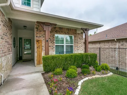 $384,900 | 213 Sea Breeze Court, McKinney, TX 75069