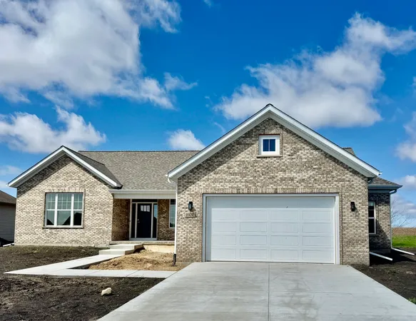 $595,000 | 1927 Parkside Drive, Sycamore, IL 60178