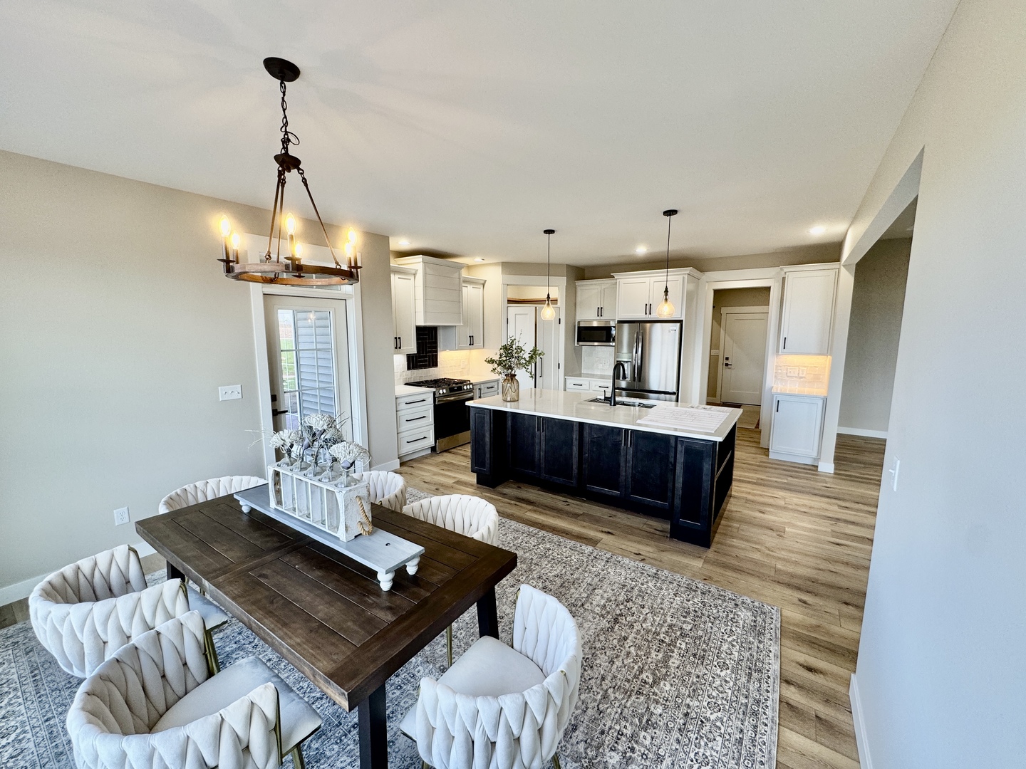 1927 Parkside Drive Sycamore, IL 60178 - Photo 12 of 39