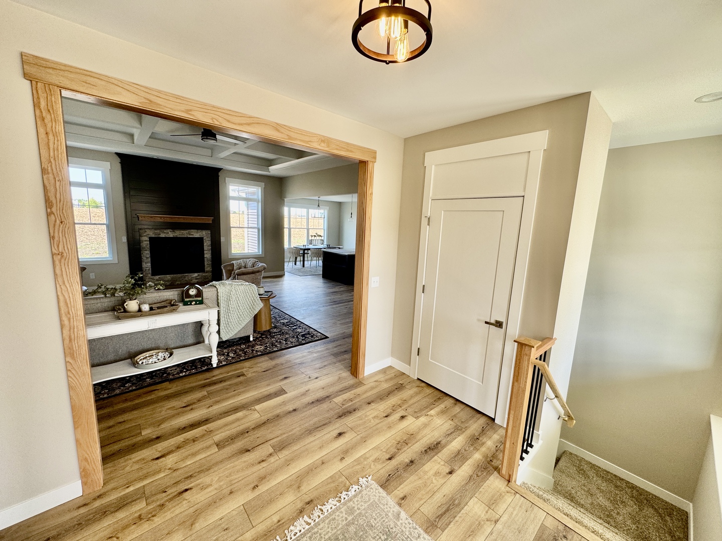 1927 Parkside Drive Sycamore, IL 60178 - Photo 6 of 39