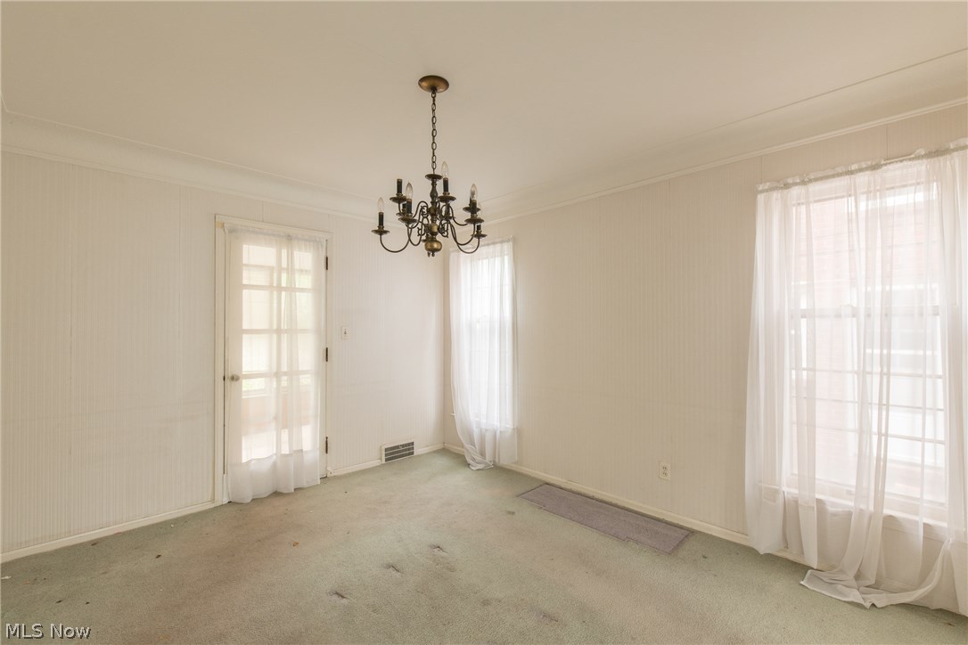 3965 Bushnell Road Cleveland, OH 44118 - Photo 8 of 15 Gallery Image 8