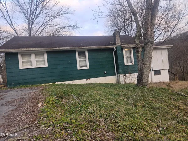 $94,700 | 160 Cherokee Drive, Gate City, VA 24251