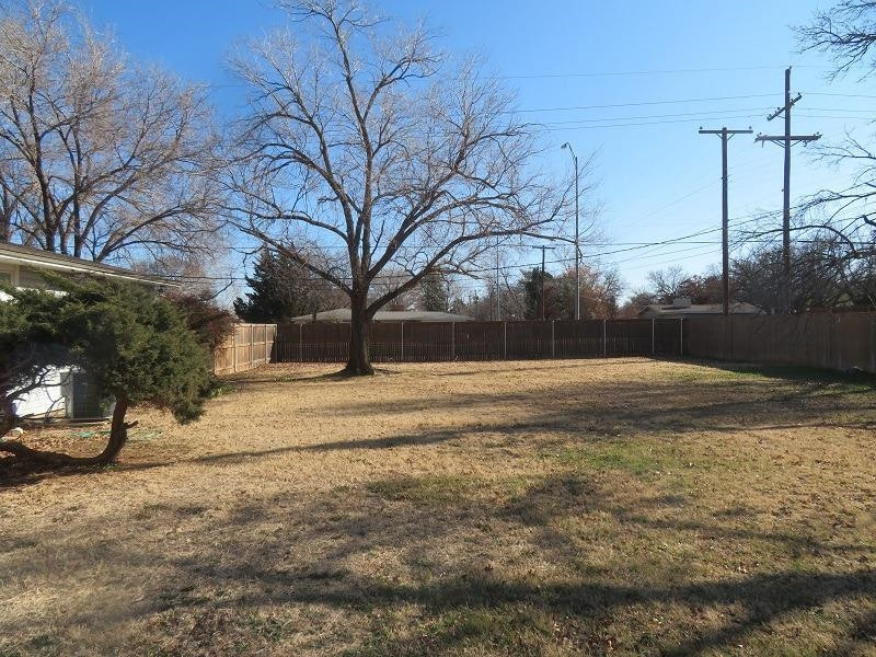 3405 37th Street Lubbock, TX 79413 - Photo 24 of 24 a view of dirt yard