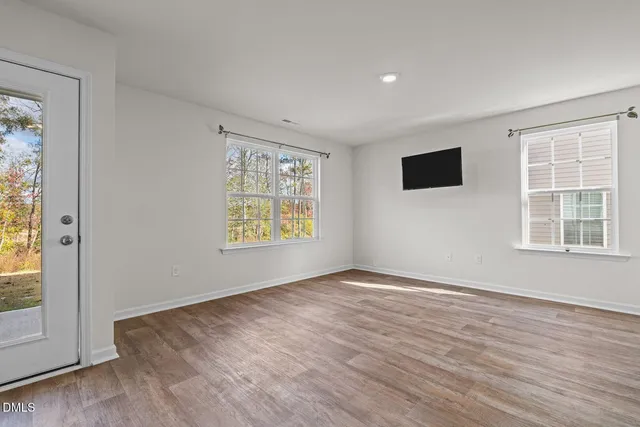 $1,650 | 122 March Creek Drive, Fuquay-Varina, NC 27526