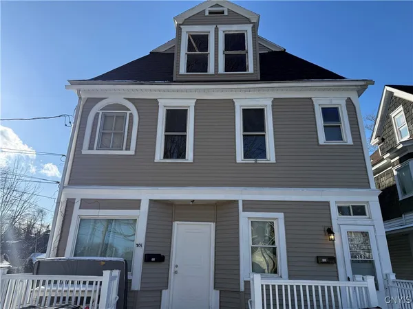 $1,100 | 303 Griffiths Street, Unit 3, Syracuse, NY 13208