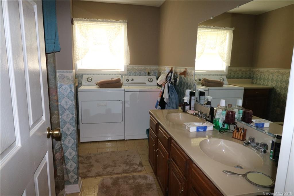 177 Hildebrand Street, Unit 27A Rutherfordton, NC 28139 - Photo 11 of 16 Gallery Image 11