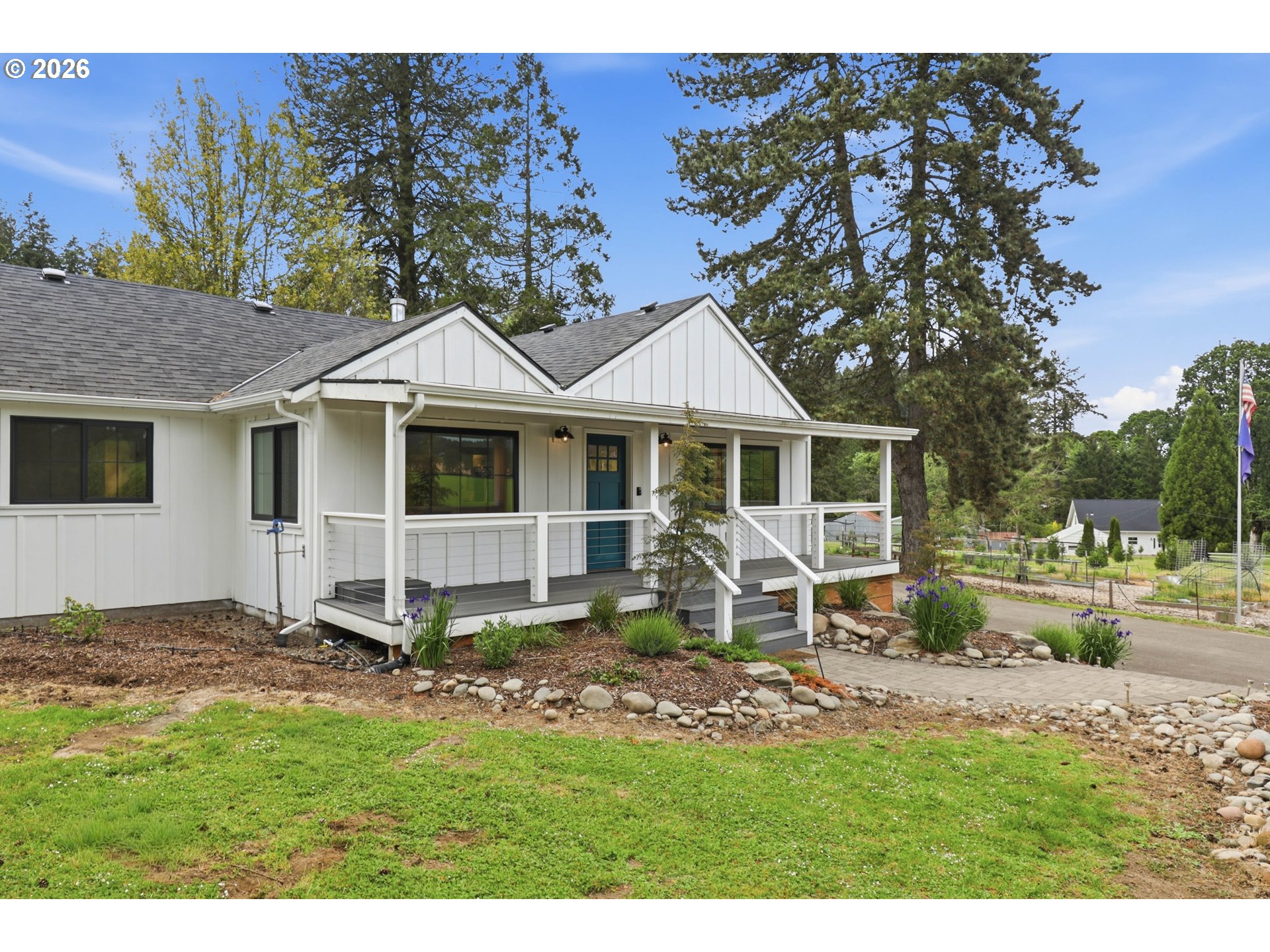 5801 Northeast Abbey Road Carlton, OR 97111 - Photo 2 of 48