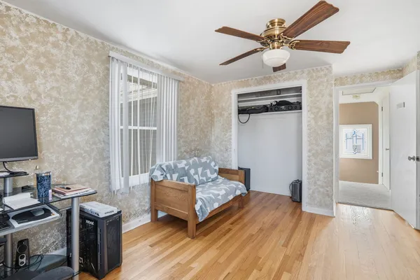 $220,000 | 1228 East Dover Court, Davenport, IA 52803