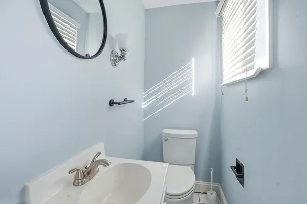 $220,000 | 1228 East Dover Court, Davenport, IA 52803