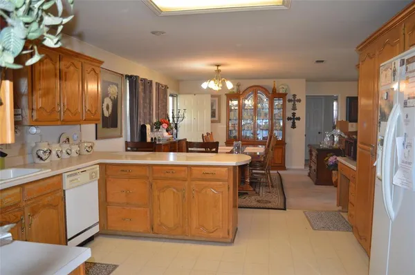 $390,000 | 17293 Highway 82, Avery, TX 75554