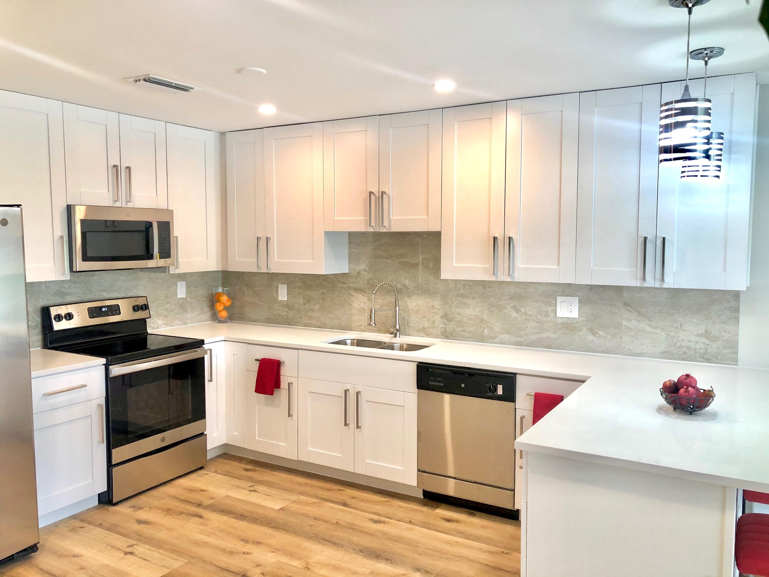 8904 Southwest 22nd Street, Unit E Boca Raton, FL 33433 - Photo 3 of 27 IMG-0861