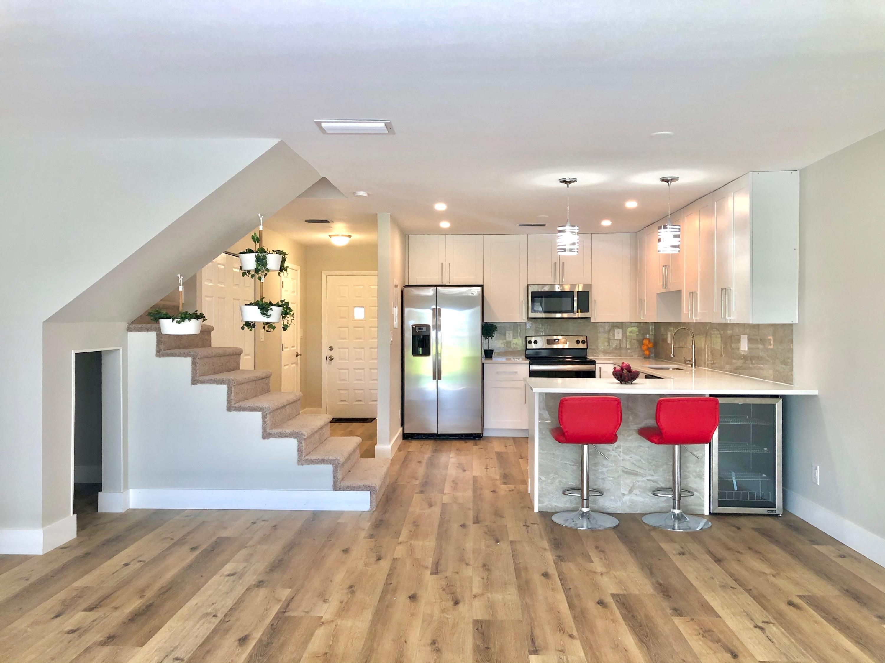 8904 Southwest 22nd Street, Unit E Boca Raton, FL 33433 - Photo 8 of 27 IMG-0857