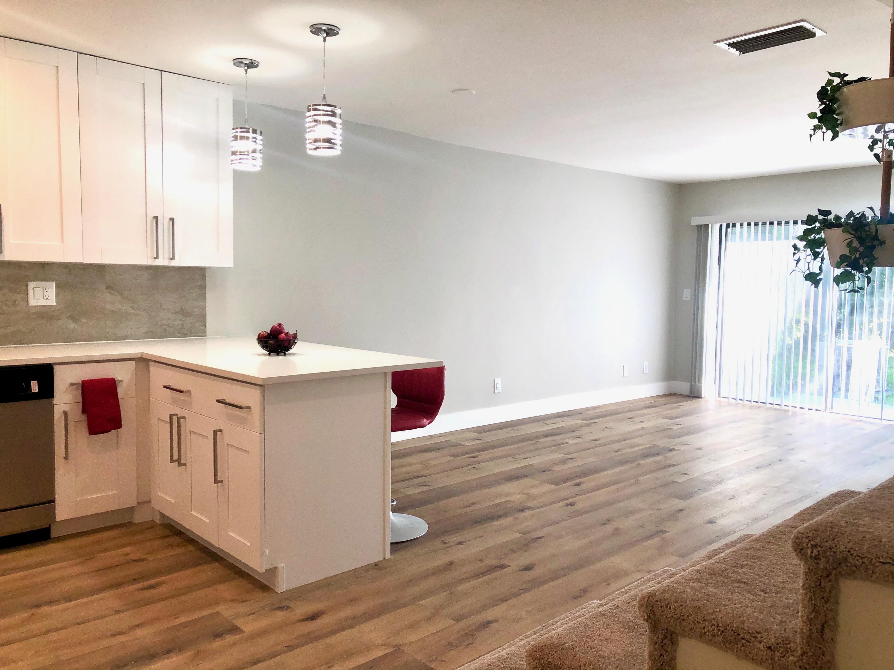 8904 Southwest 22nd Street, Unit E Boca Raton, FL 33433 - Photo 10 of 27 IMG-0849